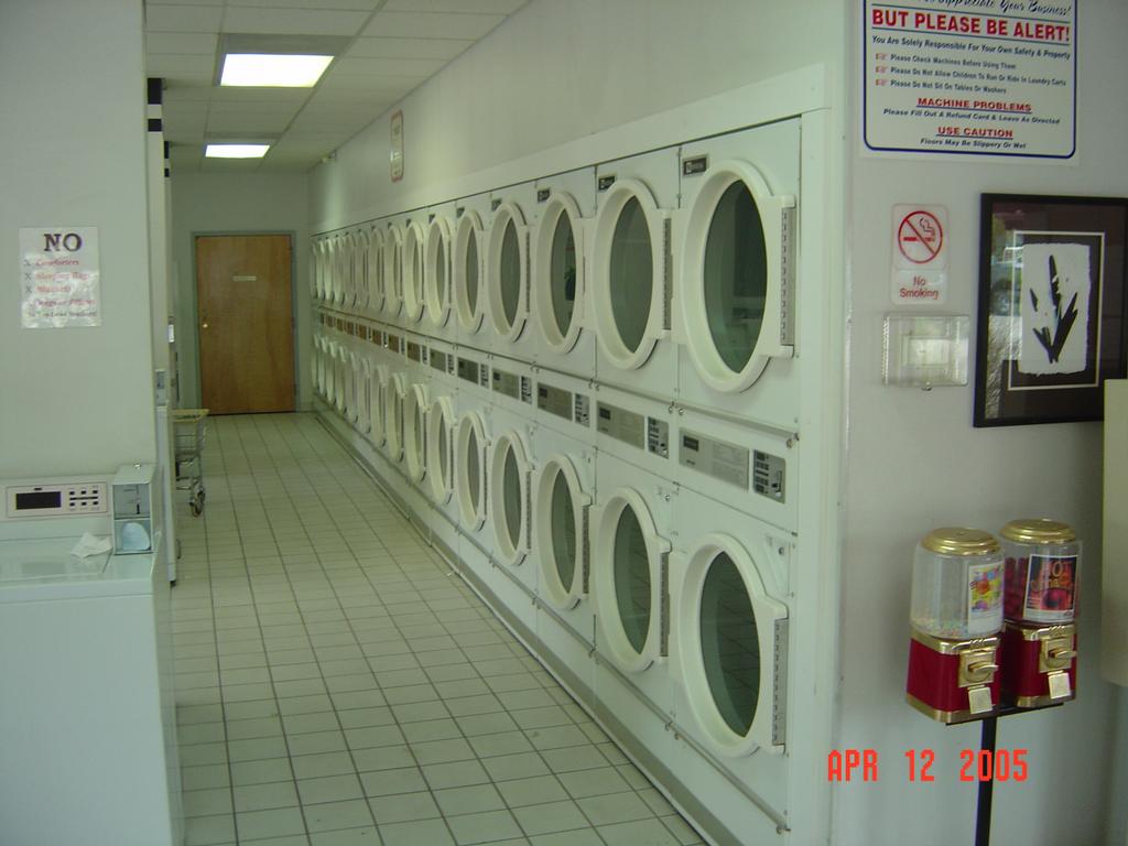 Bubbles Laundry La Grande OR 97850 5419627578 Laundry Services